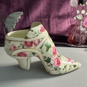 Ceramic Vintage Shoe